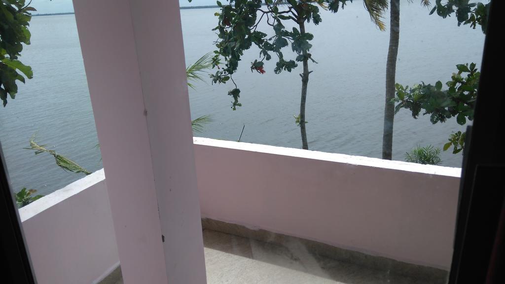 Homestay Orchid View *