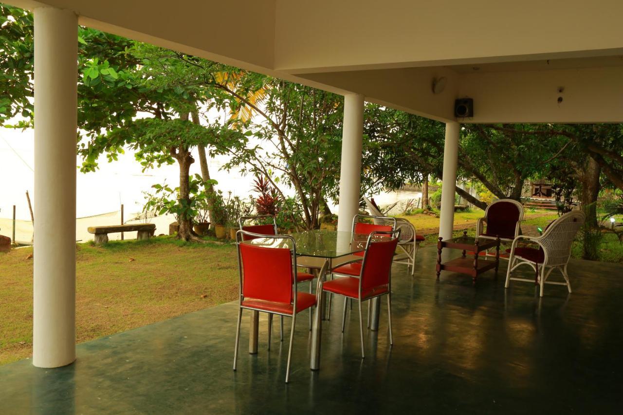 Orchid View * Alappuzha