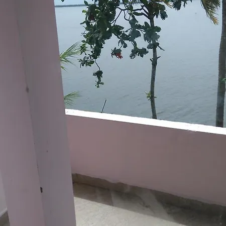 Orchid Lake View Homestay Alappuzha Exterior photo