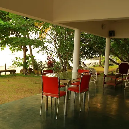 Orchid Lake View Homestay Alappuzha Exterior photo